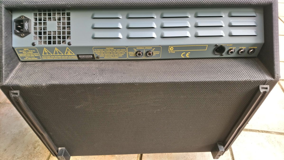 Hughes & Kettner Quantum QC412 Bass Combo Black | Reverb