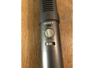 Sony ECM-979