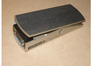 Ernie Ball 6166 250K Mono Volume Pedal for use with Passive Electronics (99706)