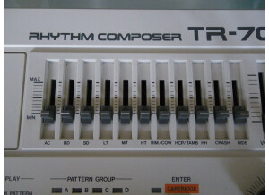Roland TR-707 (72961)