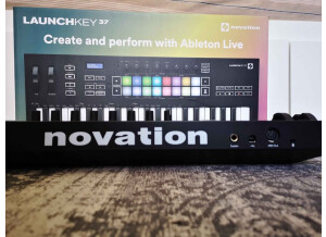 Novation Launchkey 37 MK3 (55105)