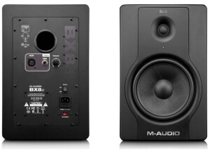 M-Audio BX8 D2 (6995)