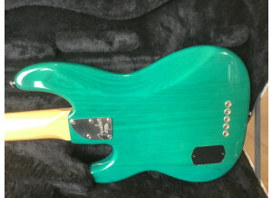 Fender American Deluxe Precision Bass V [2002-2003]