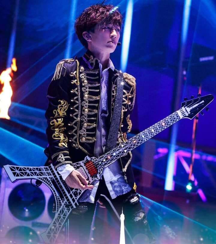 4116456.jpg 4116456.jpg