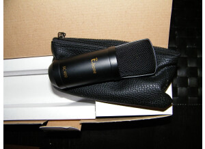 The T.bone SC400 (19999)