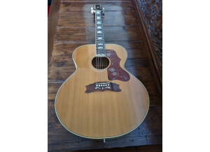 Epiphone Elitist J-200