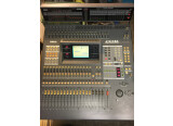 Table de mixage Yamaha 02R + bargraph + 2 cartes AES/EBU + 1 carte ADAT