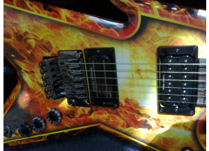Dean Guitars Razorback Explosion