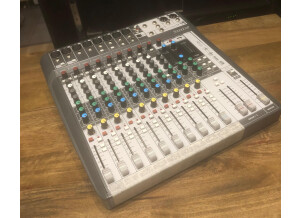 Soundcraft Signature 12 MTK (6770)