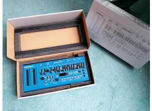 Roland SH-01A (57560)