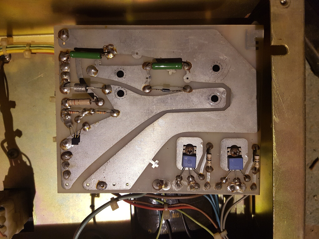 4144971.jpg 4144971.jpg