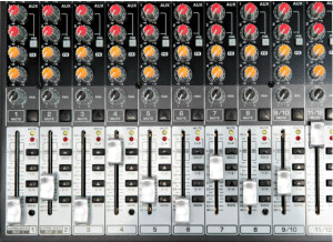 Behringer Xenyx QX2442USB (66166)