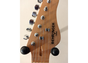 Behringer V-Tone Guitar Pack (85246)