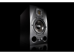 adam-audio-a7x-studio-monitor-1500