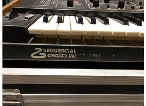 Sequential Circuits Prophet-600 (58495)