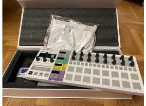 Arturia BeatStep Pro (78236)