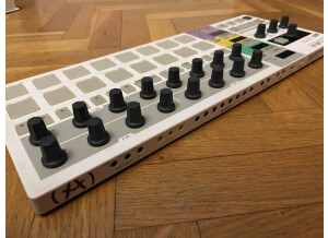 Arturia BeatStep Pro (2773)