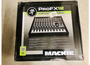 Mackie ProFX12 (15873)