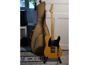 Fender Blonde Player Tele with Custom Shop ’51 Nocaster pickups (59544)