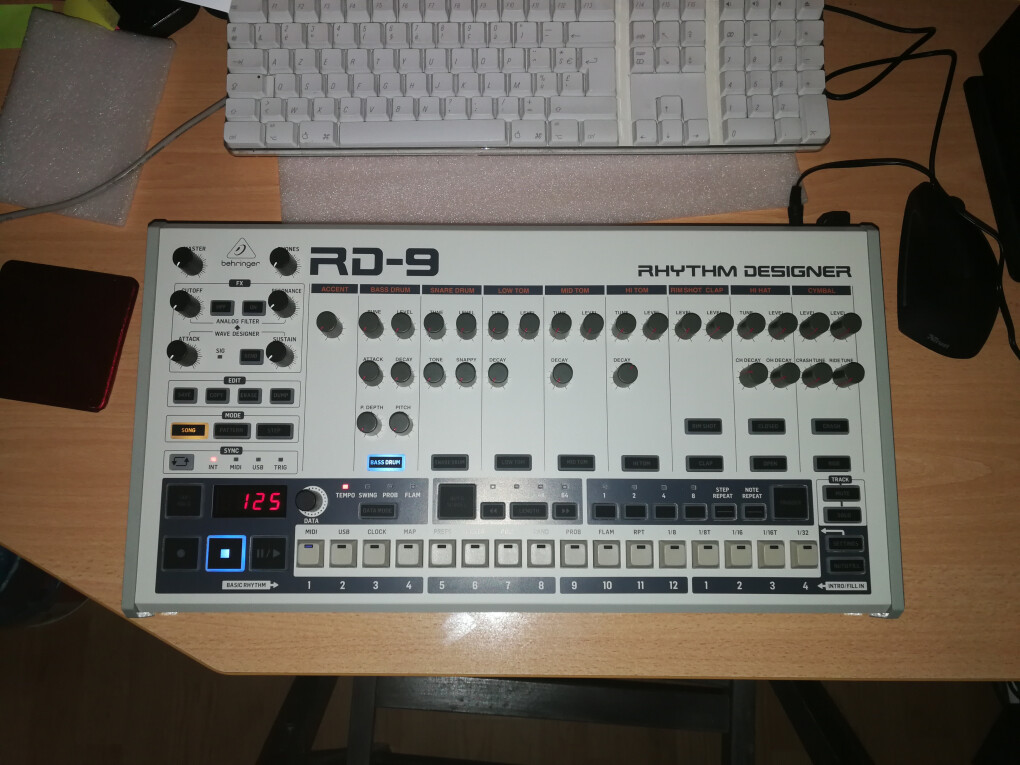 4175255.jpg 4175255.jpg