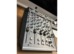 SSL SiX (23105)