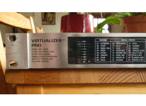 Behringer [Virtualizer Pro Series] DSP1000P