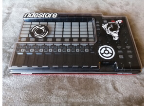 Akai Professional APC40 mkII (63923)