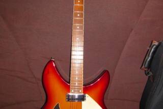 Az By Wsl Guitars R330