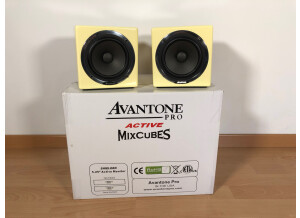 Avantone Pro Active MixCubes (85)