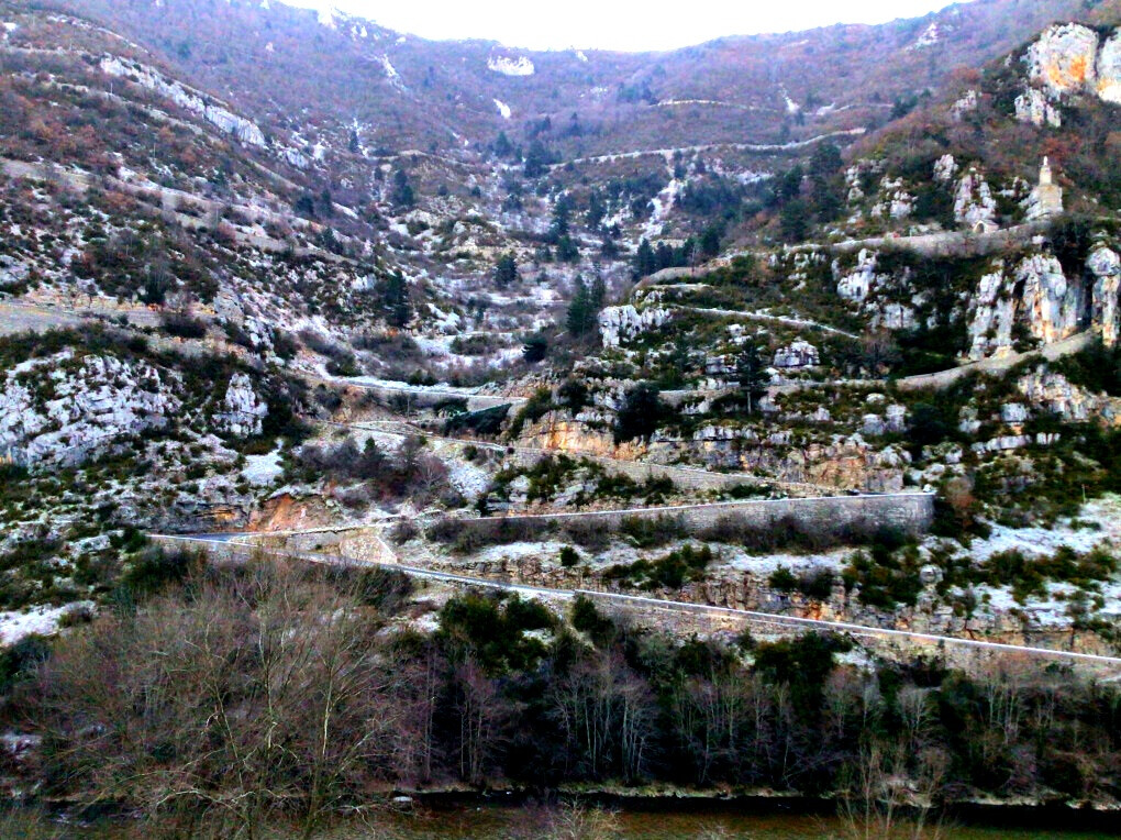 4189775.jpg 4189775.jpg