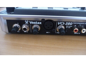 Vestax VCI 380 10