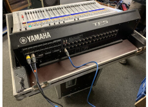 Yamaha TF5 (94678)