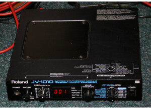 Roland JV-1010 (49969)