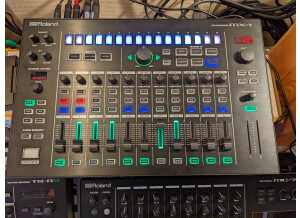 Roland MX-1 (42767)