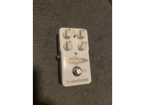 DCB73036-2203-44DA-9FB6-8954D4C30FF4