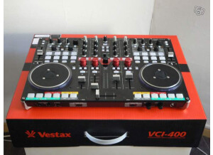 Vestax VCI-400 (67479)
