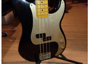 Fender Classic '50s Precision Bass (10219)