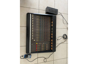 Soundcraft 400B