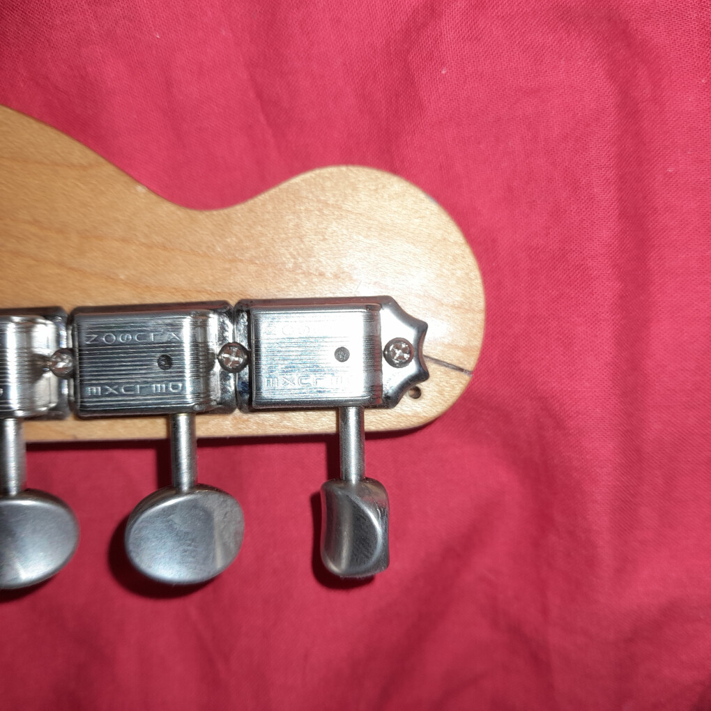 4220087.jpg 4220087.jpg