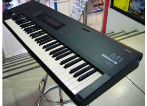 Korg M1 (4813)