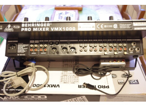 Behringer [Pro Mixer Series] VMX1000