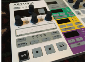 Arturia BeatStep Pro (15903)