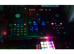 Native Instruments Traktor Pro (8440)