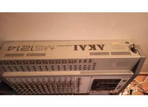 Akai Professional MG1214 (9321)