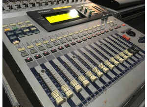 Yamaha 01V (31064)