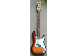Squier Precision bass