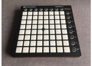 Novation Launchpad mk2 (40850)