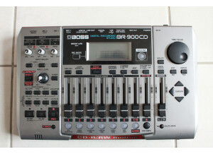 Boss BR-900CD Digital Recording Studio (20481)