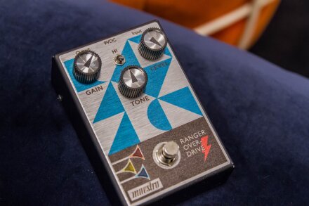 Maestros-16 Maestros-16