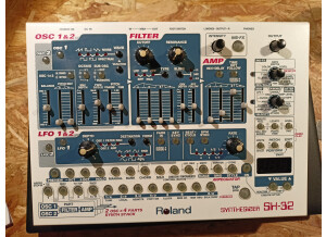 Roland SH-32 (67214)
